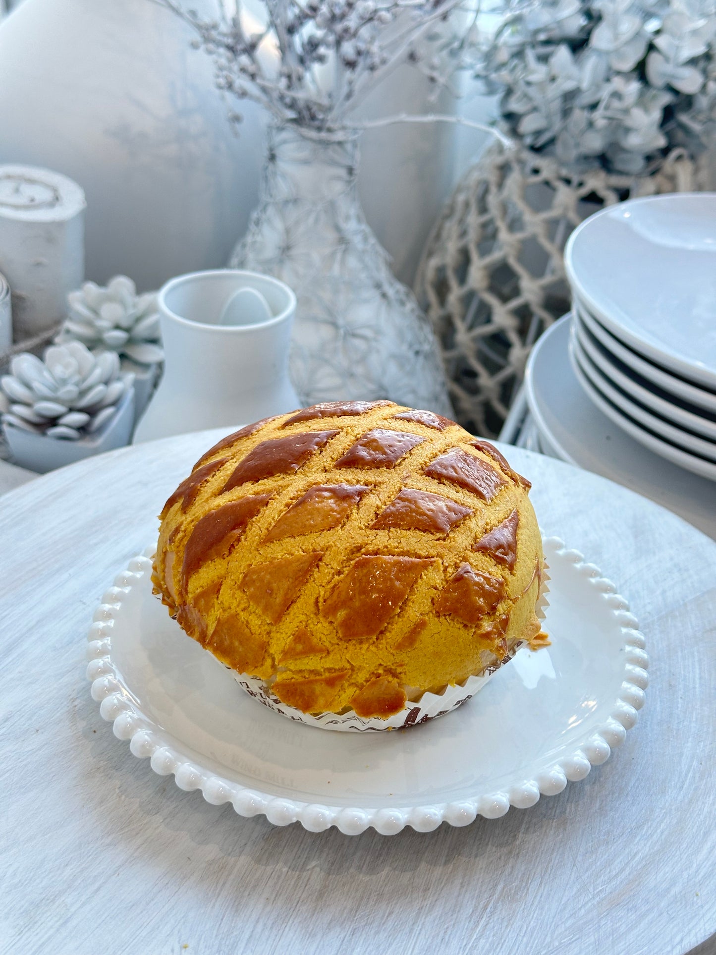 Pineapple Red Bean Bun