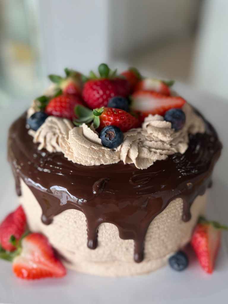 Real Chocolate Cake 6 Inch