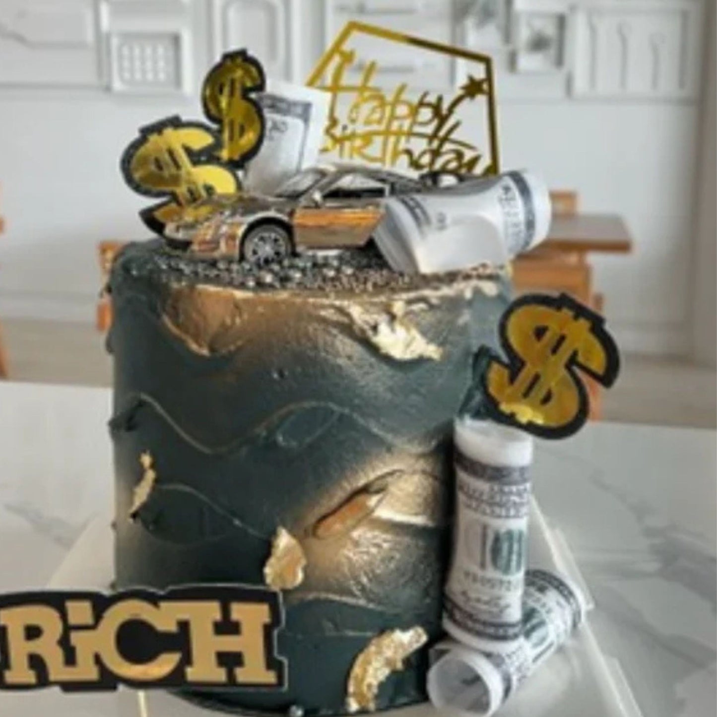 父亲的金粉美元汽车蛋糕