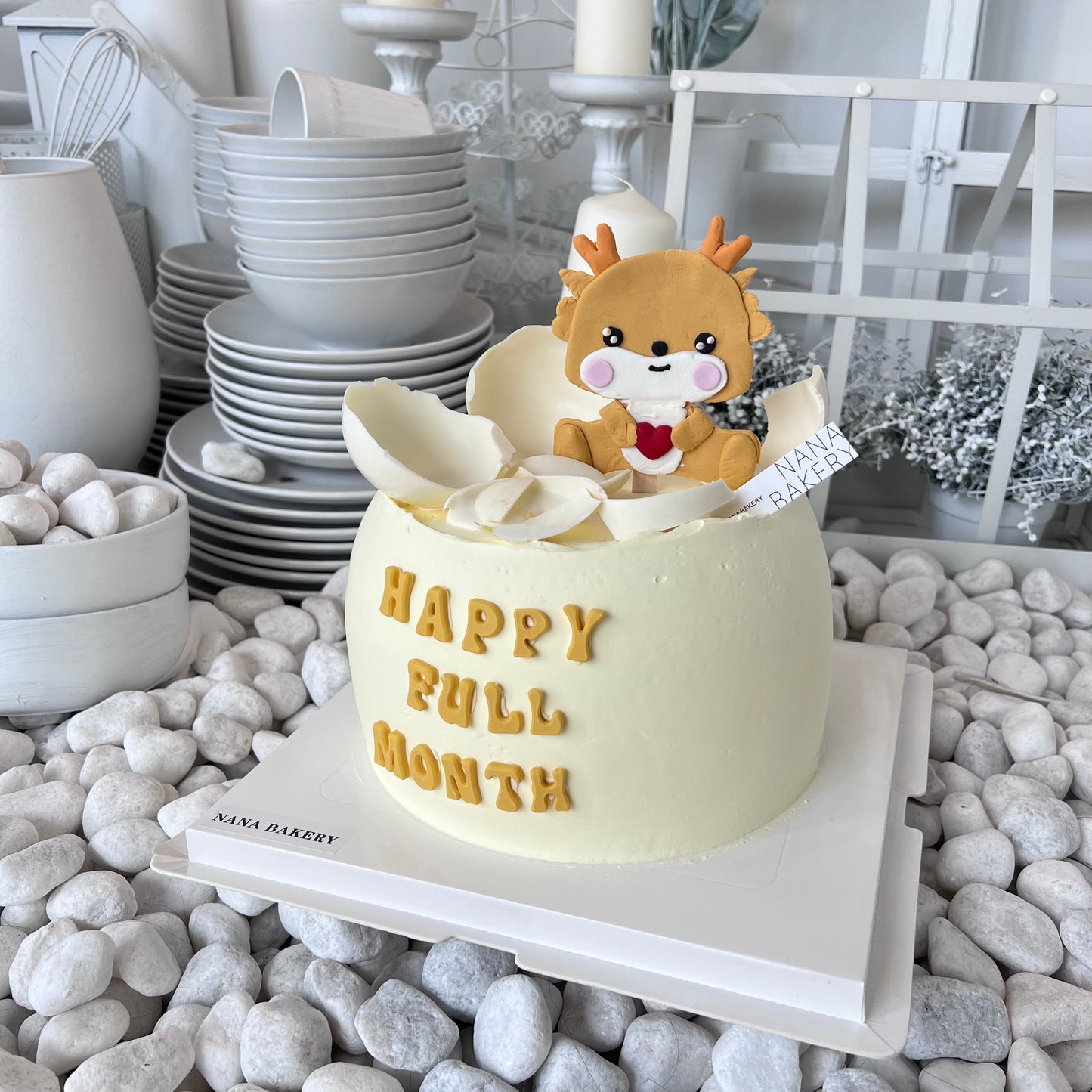 Custom Cartoon Little Dinosaur Cake