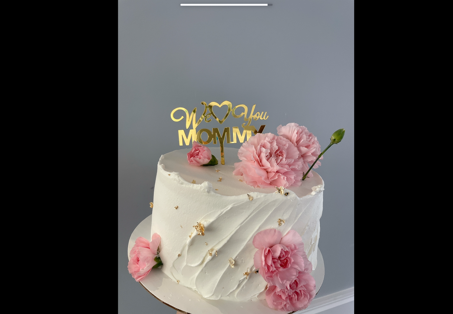Pink rose gold cake