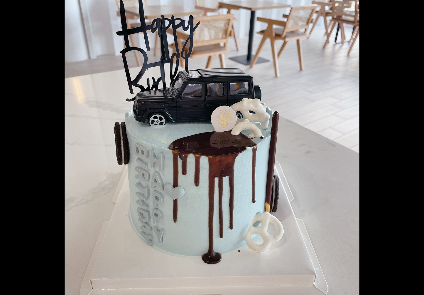 父亲的黑色轿车定制蛋糕
