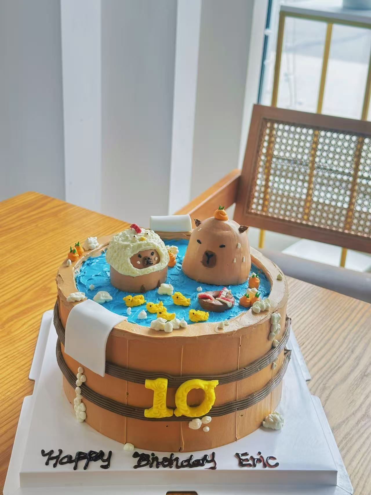 Capybara Cake