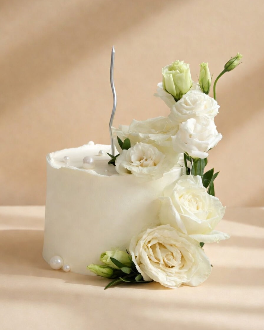 White Rose Dream Cake