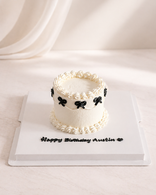 Noir Bow Cake